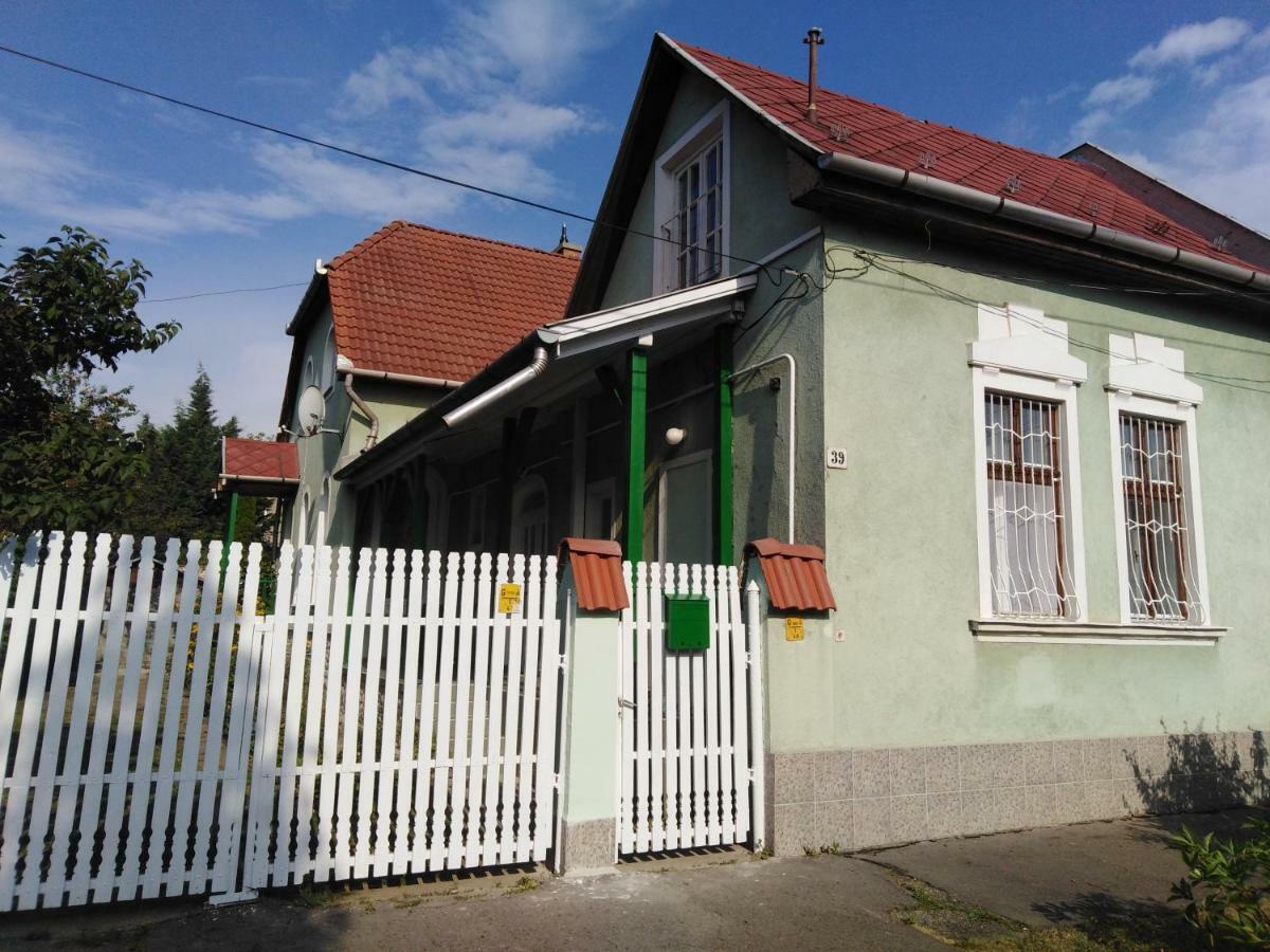 Orgona Vendeghaz Miskolc Apartment Ngoại thất bức ảnh