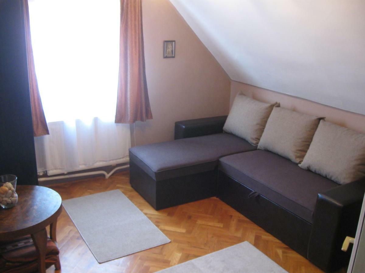 Orgona Vendeghaz Miskolc Apartment Ngoại thất bức ảnh