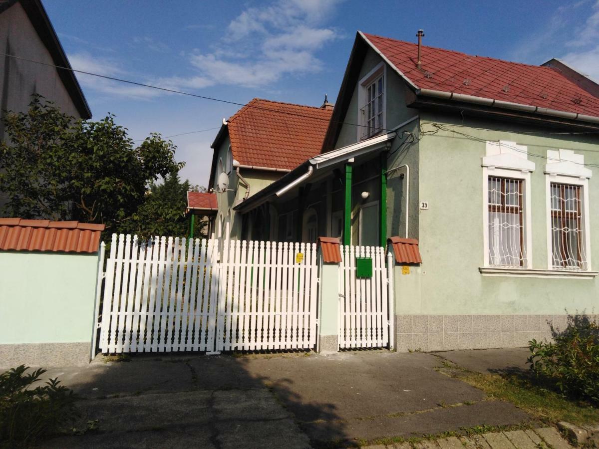 Orgona Vendeghaz Miskolc Apartment Ngoại thất bức ảnh